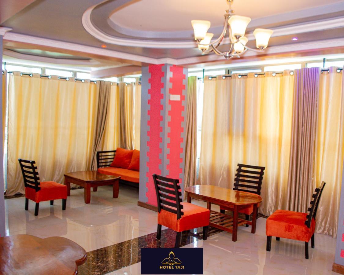 נאניוקי Hotel Taji מראה חיצוני תמונה