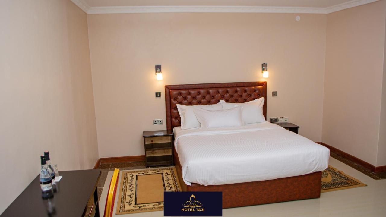 נאניוקי Hotel Taji מראה חיצוני תמונה