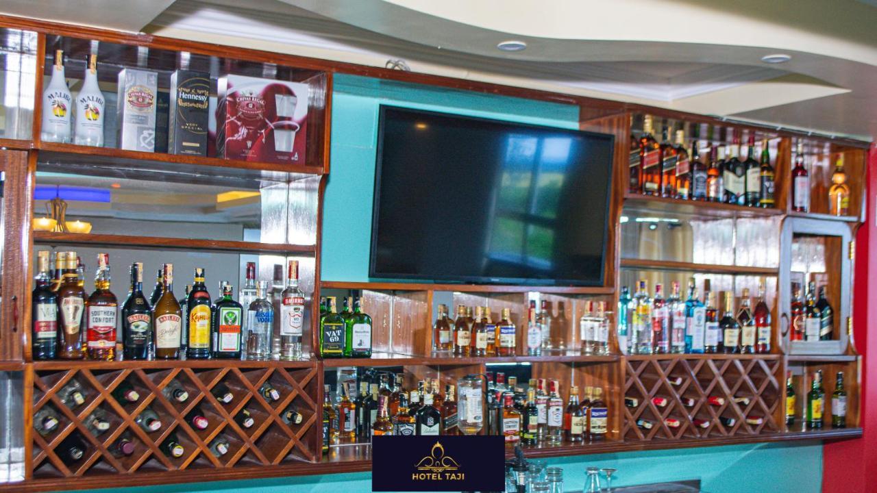 נאניוקי Hotel Taji מראה חיצוני תמונה