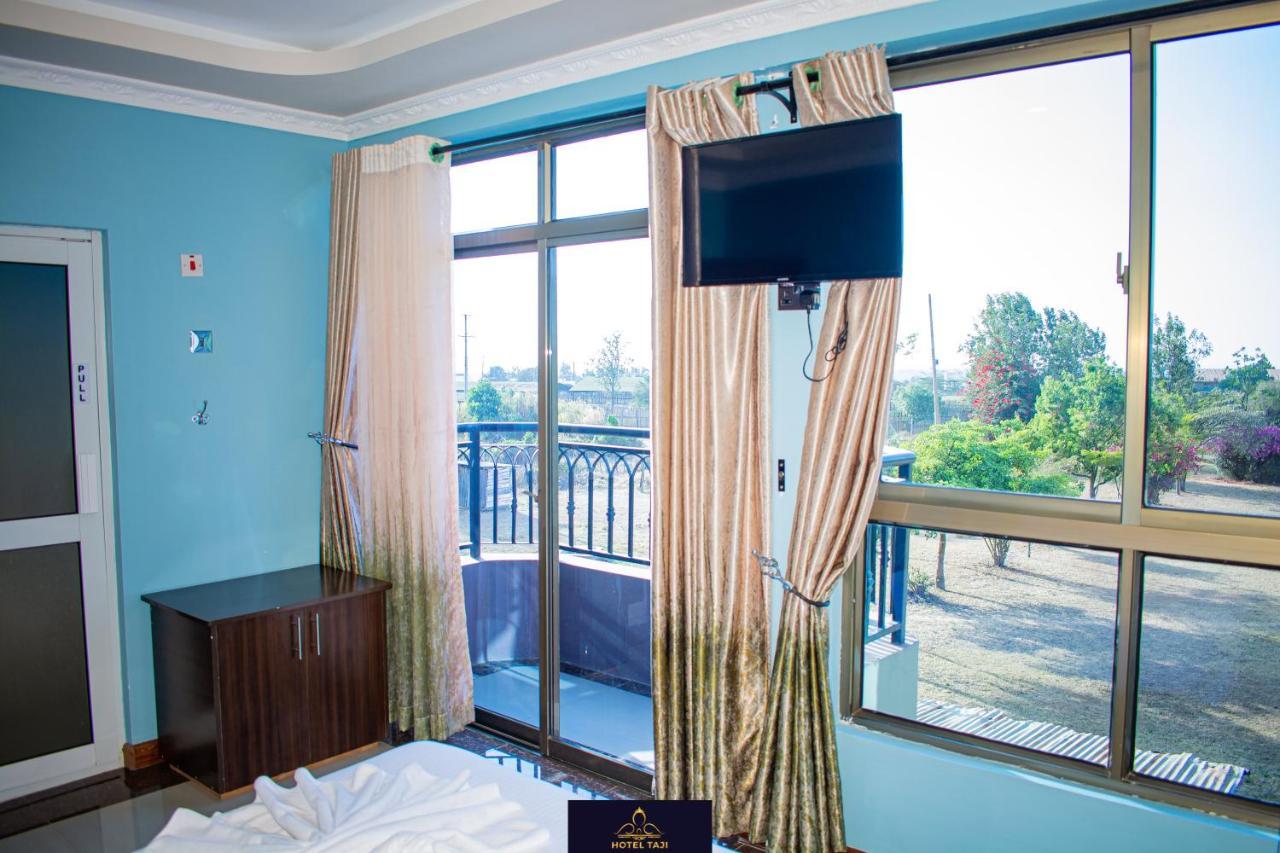 נאניוקי Hotel Taji מראה חיצוני תמונה