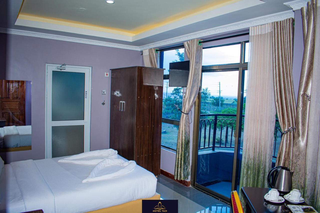 נאניוקי Hotel Taji מראה חיצוני תמונה